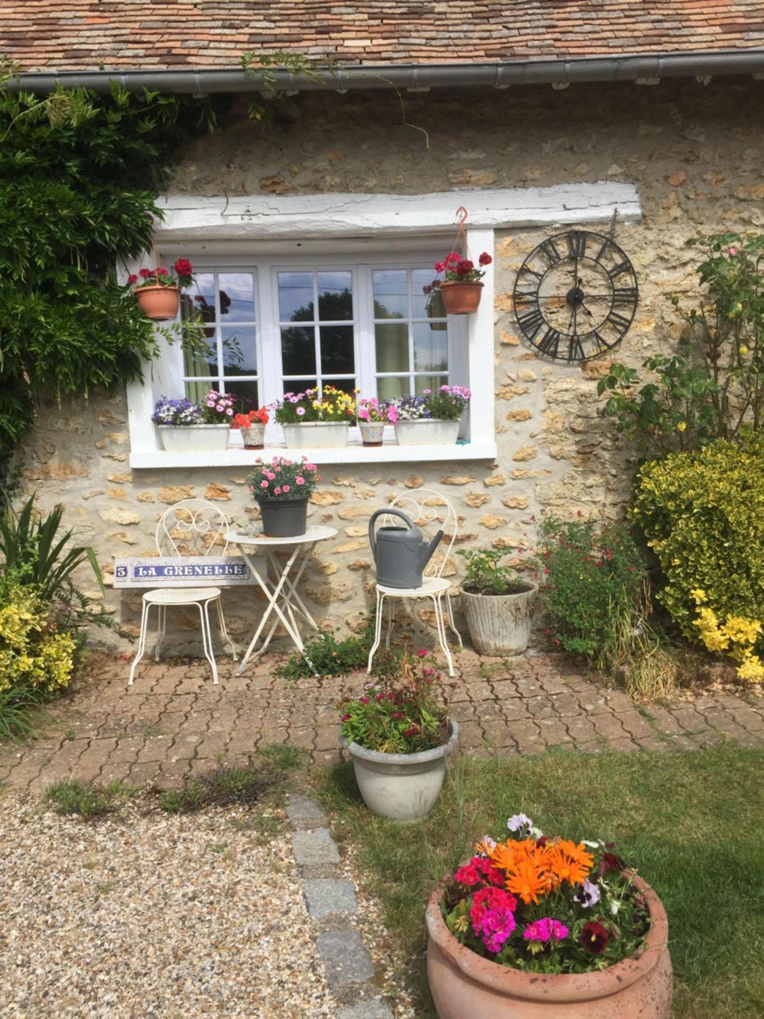 La Grenelle Bed and Breakfast Houlbec-Cocherel Exteriör bild