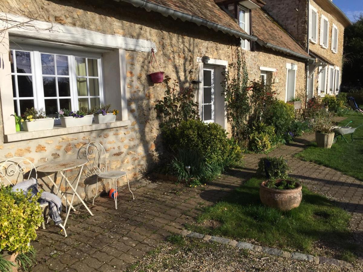 La Grenelle Bed and Breakfast Houlbec-Cocherel Exteriör bild