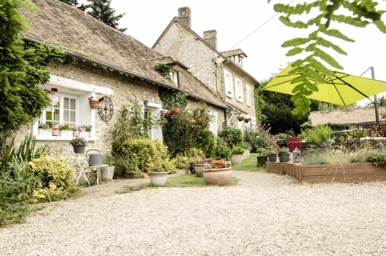 La Grenelle Bed and Breakfast Houlbec-Cocherel Exteriör bild